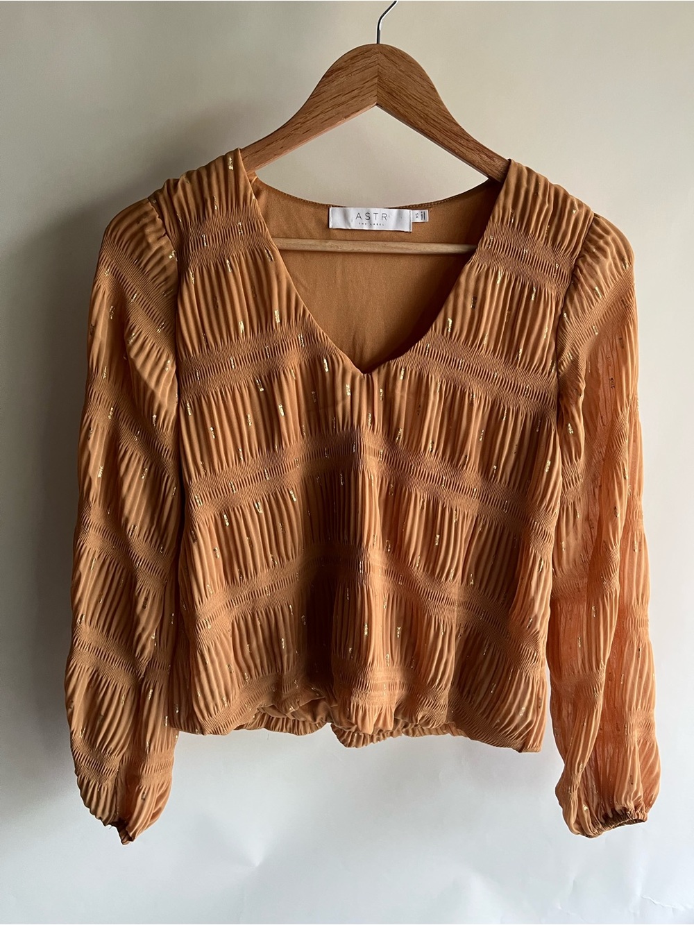 ASTR The Label Blouse Mustard Yellow Gold Flecked Sz XS Women’s EUC Women’s